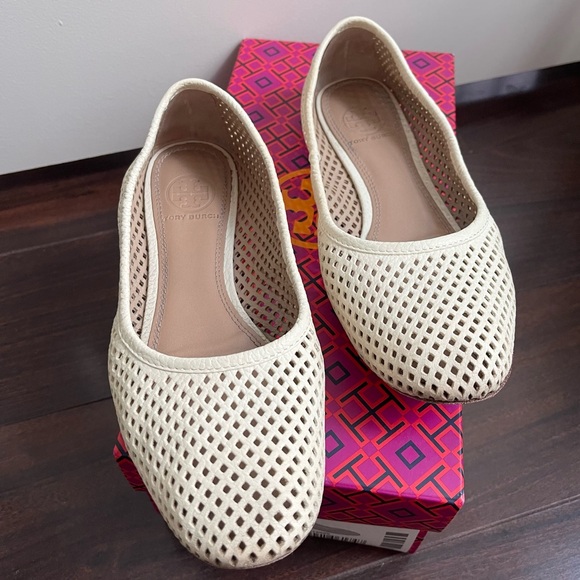 Tory Burch Whittaker Ballet Flat - Picture 3 of 6